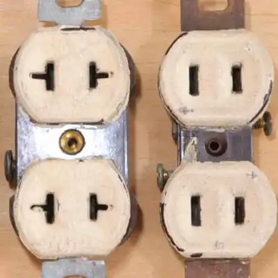 Ungrounded outlets/Two-prong wiring in Mayfield Heights